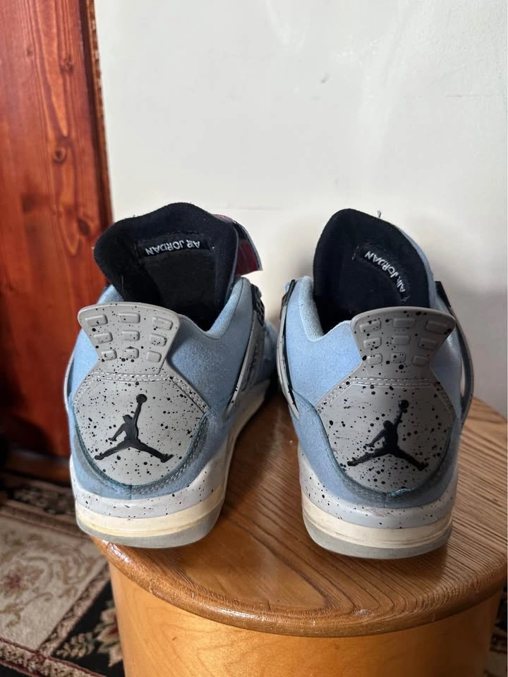 Air Jordan 4 University Blue 9.5M - photo 4