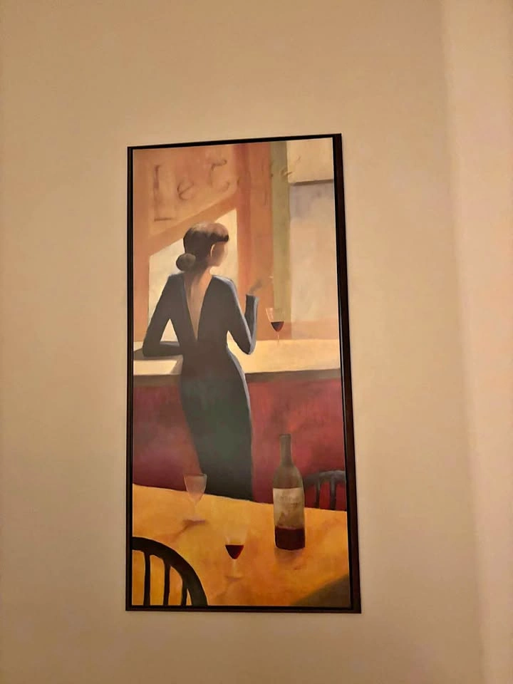 Elegant Framed Wine Bar Wall Art – Large Contemporary Print