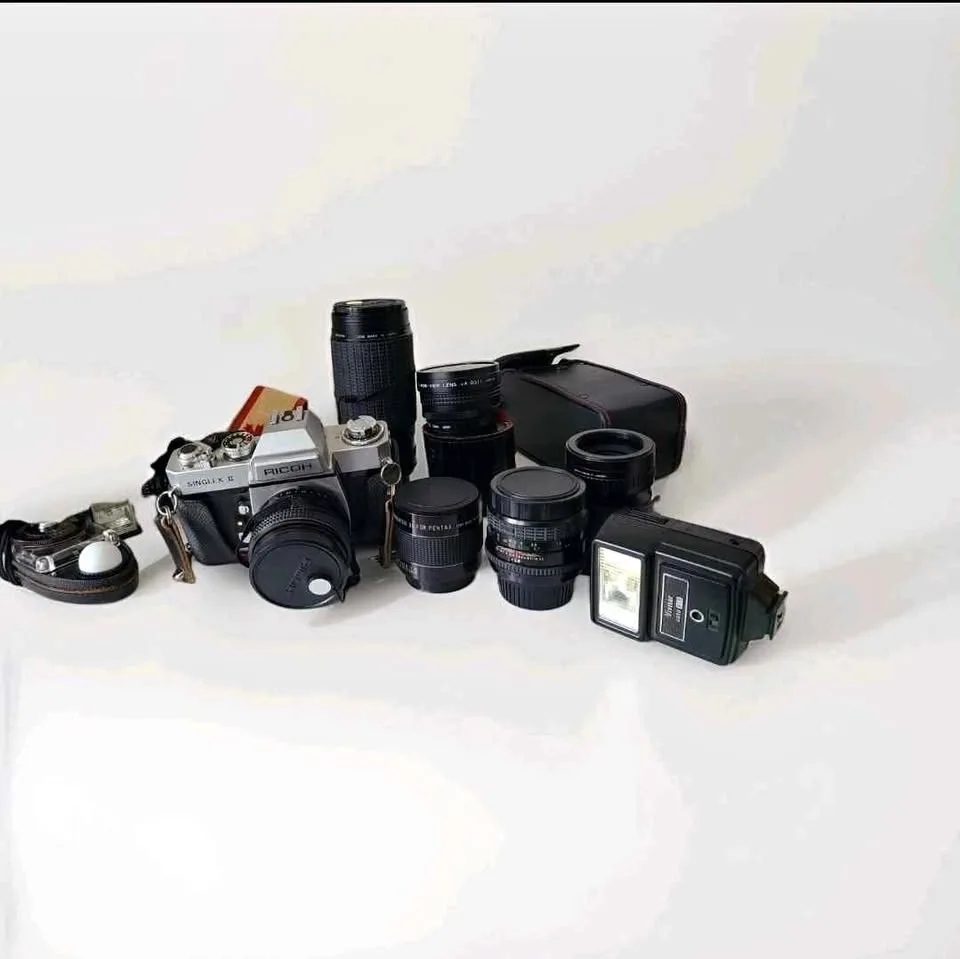 Vintage Ricoh 35mm Film Camera Kit + Lenses + Case thumbnail