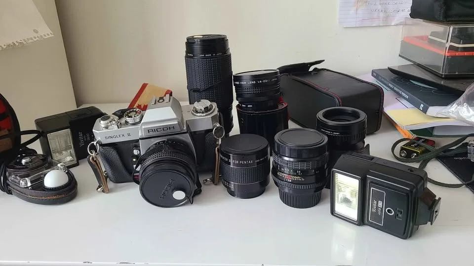 Vintage Ricoh 35mm Film Camera Kit + Lenses + Case image indicator(2)