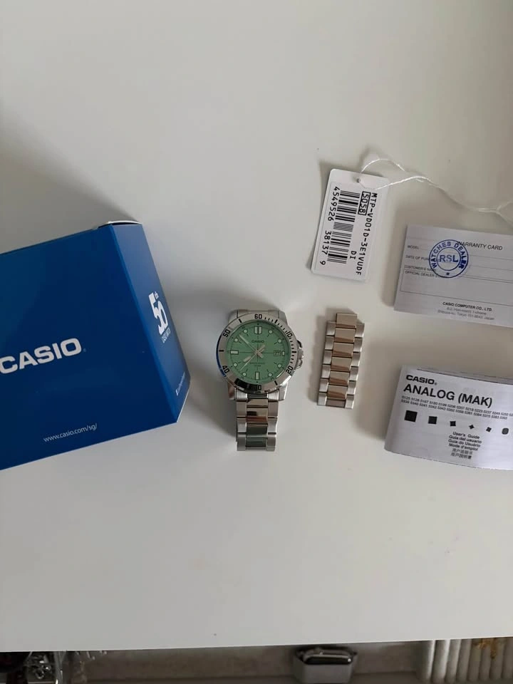 Casio Gents Watch Mint Green Dial Silver Band - photo 2