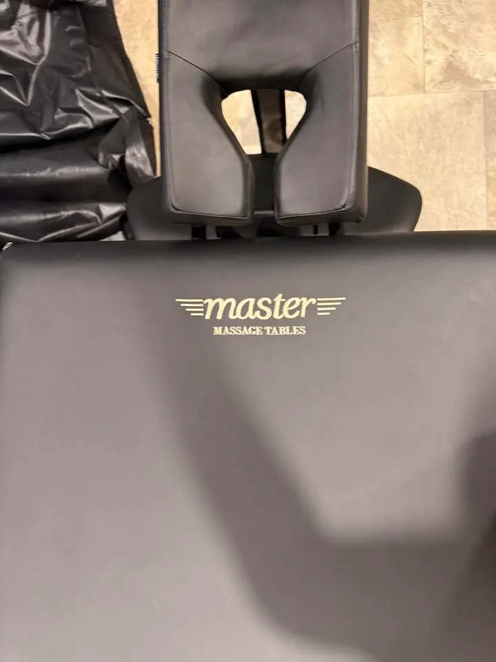 Heated Master Massage 31” Montclair Therma-Top Massage Table - photo 4