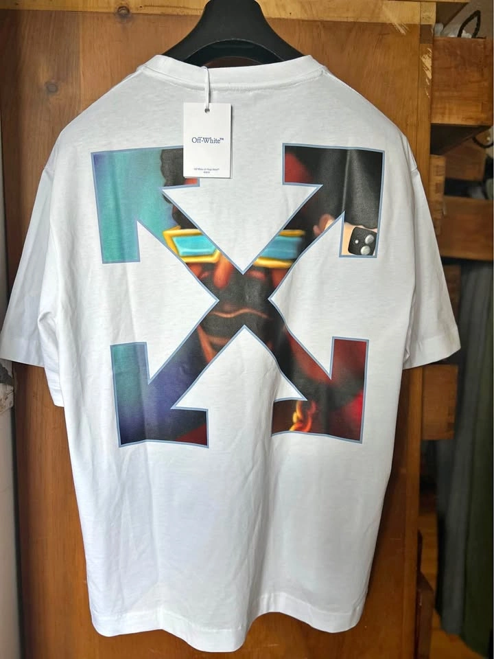 Off White brand new man’s t-shirt