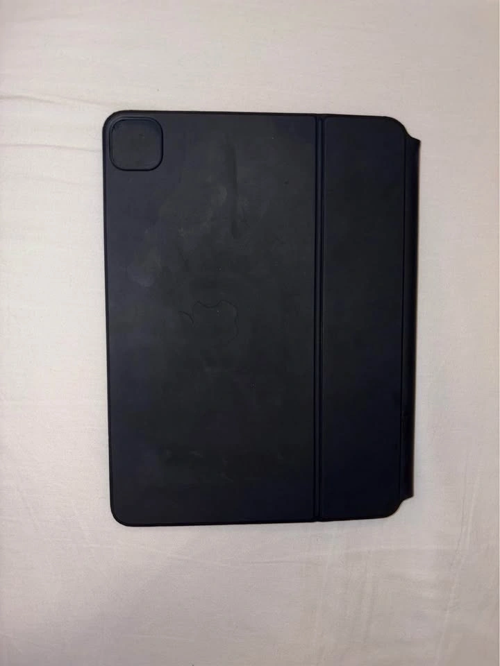 Apple Magic Keyboard for iPad Air 11” - Black - Excellent Condit - photo 3
