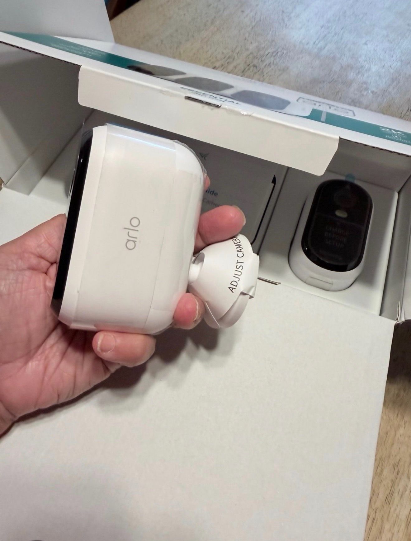 Arlo Outdoor Security Camera Bundle - 3 Cameras & Yard Sign - photo 5