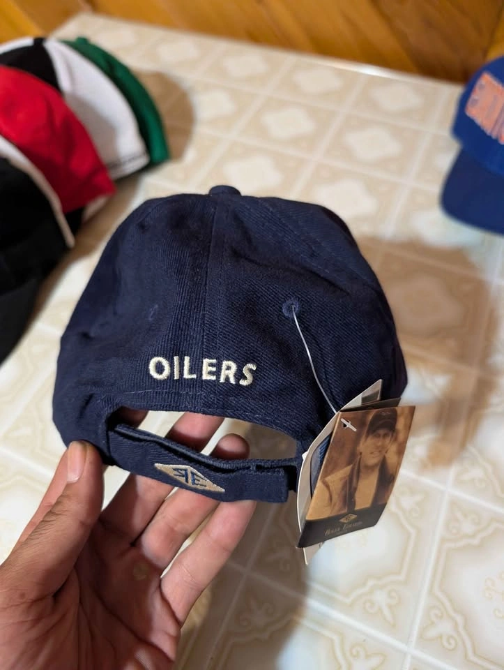 Deadstock Vintage Edmonton Oilers Hat - Roger Edwards Sport - photo 2