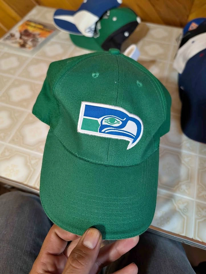 Seattle Seahawks X Budweiser hat