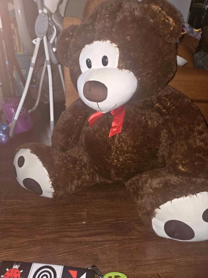 Giant Bear