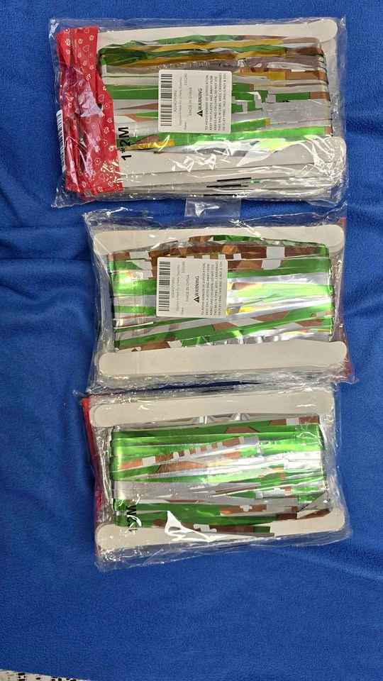 EggSun 1x2M Foil Fringe Party Curtains - Green/Metallic Mix