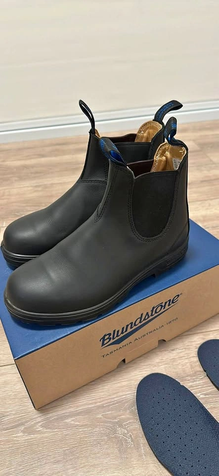 Blundstone Thermal Elastic Chelsea Boots 566, Women’s 5.5