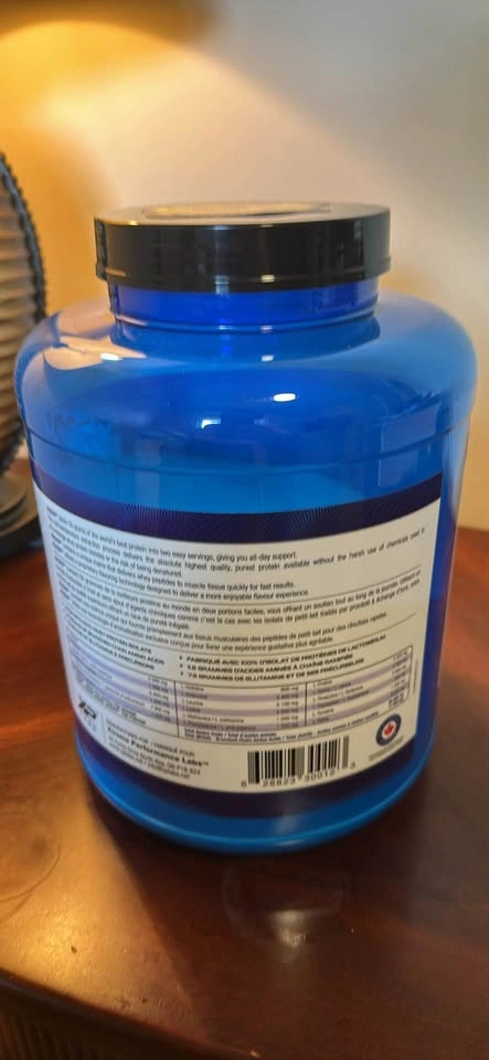 XP Labs ISOXP New Zealand Whey Protein Unflavoured - photo 2