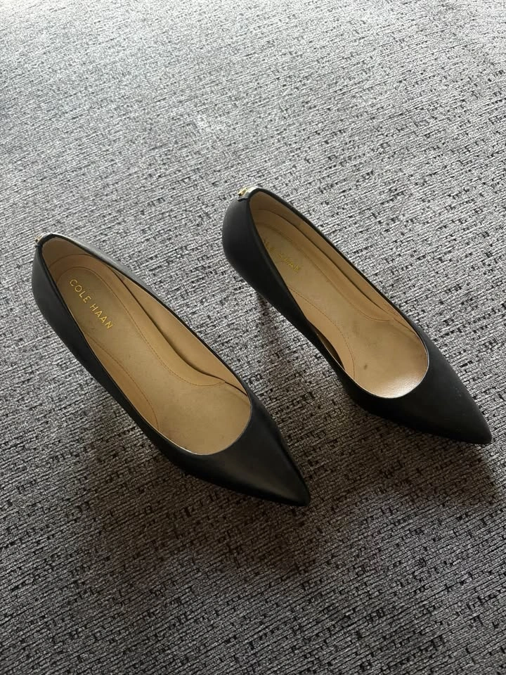 Cole Haan black kitten heel - photo 5