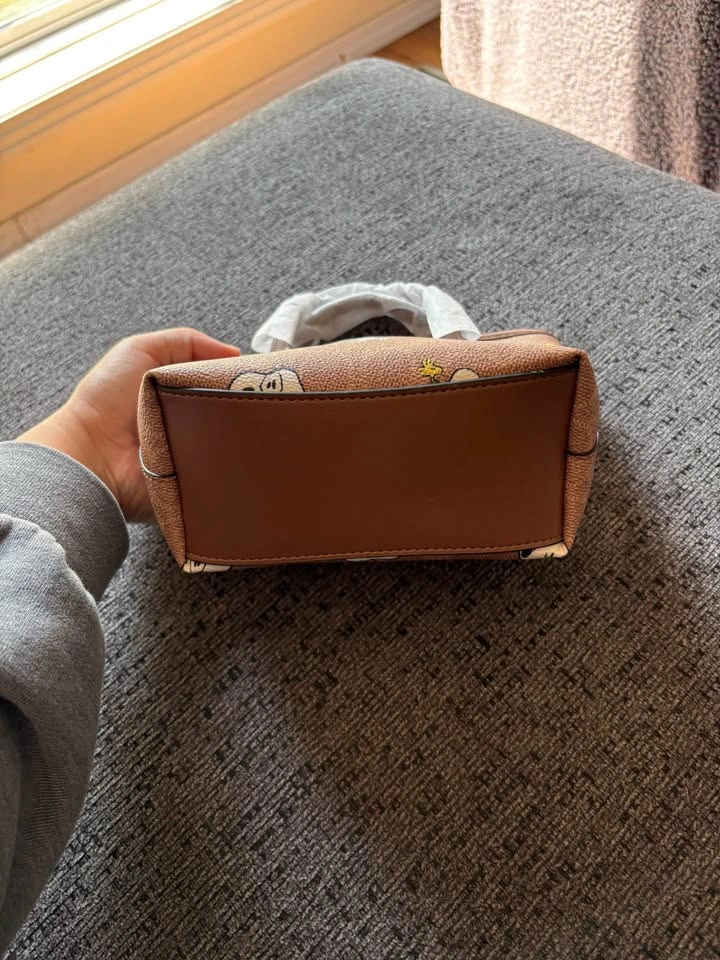 Coach X Snoopy Mini Tote Bag - photo 3
