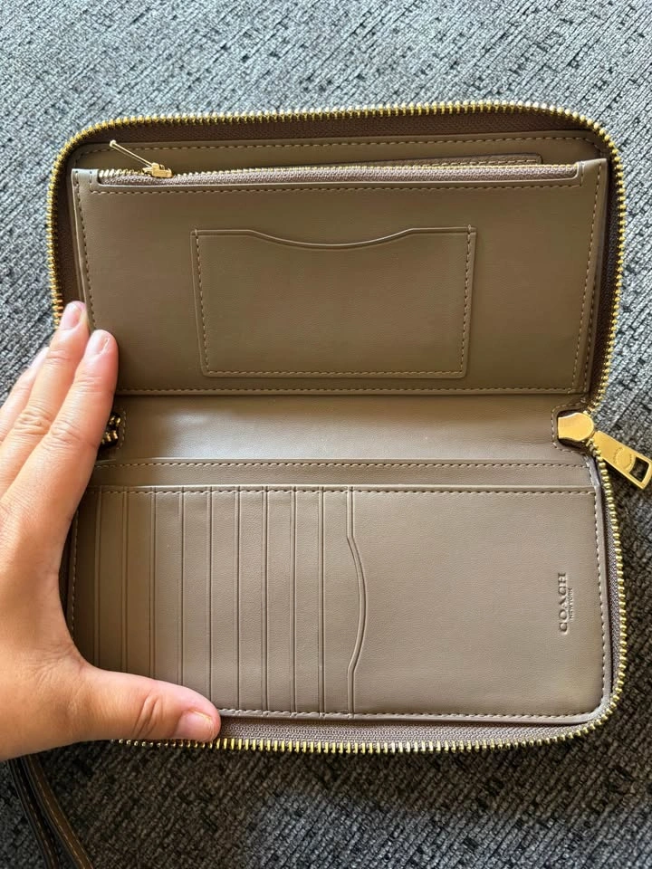 Coach Wallet/Wristlet - photo 4