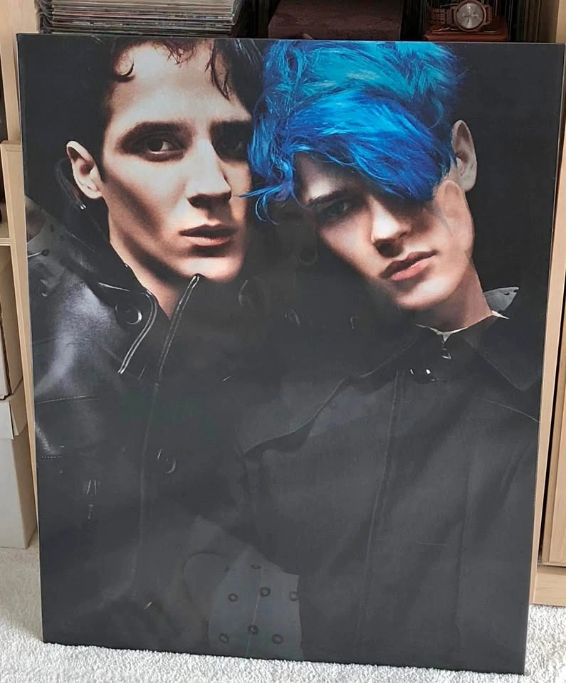 38x26 LENTICULAR FASHION/3D ART PHOTOGRAPHY