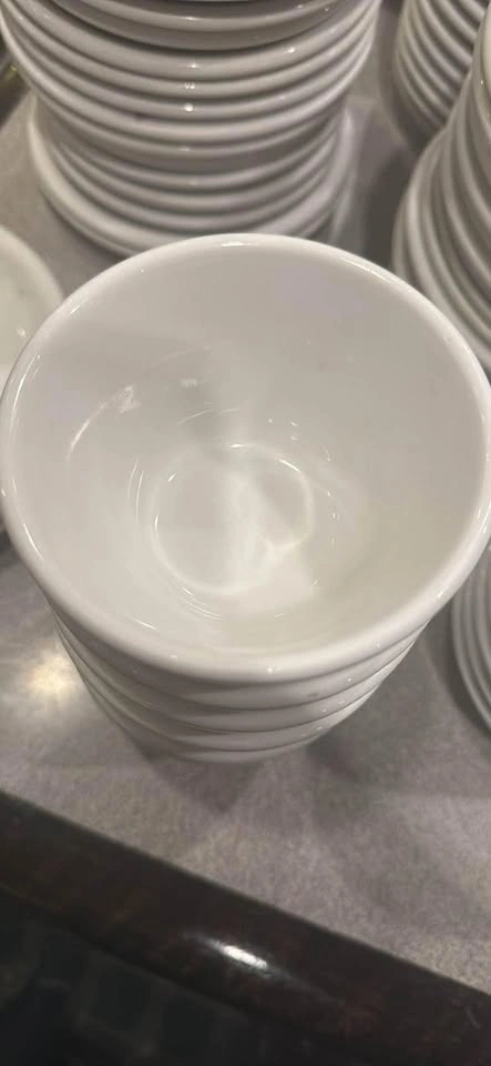 36 Brand New and 6 used Browne Bouillon bowls 7 oz - photo 2