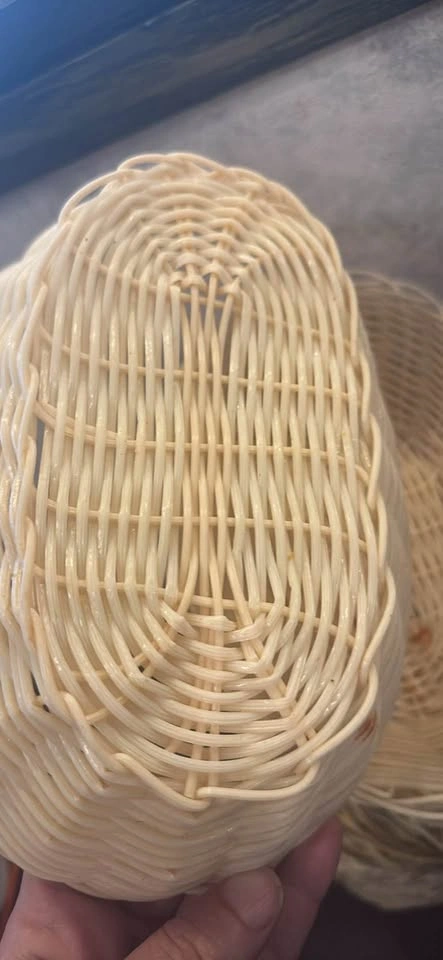 27 Used Browne Oval bread baskets plastic 9x7x3 inches - photo 3