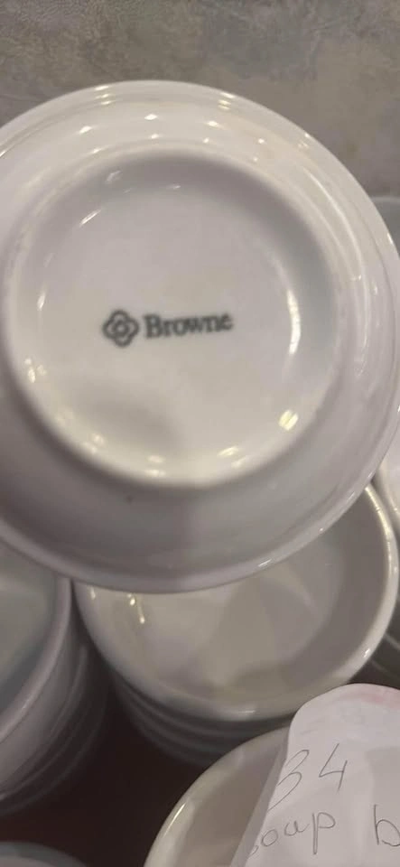 34 10.5 oz Browne Stacking Soup Bowls - photo 2