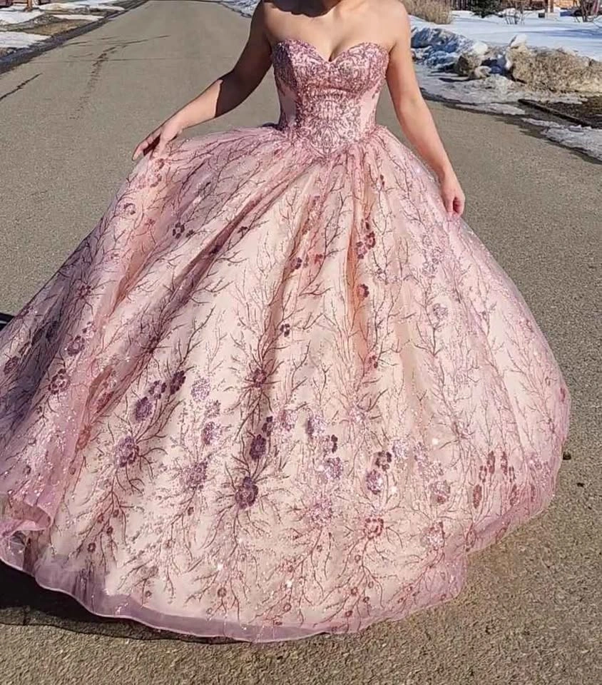Beautiful, elegant ballgown grad/prom dress - photo 2