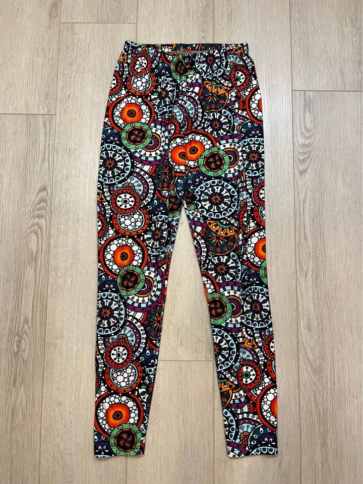 Abstract Multicolor Patterned Leggings - One Size - photo 2