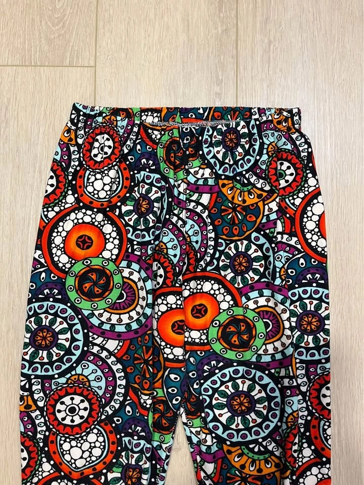 Abstract Multicolor Patterned Leggings - One Size - photo 3