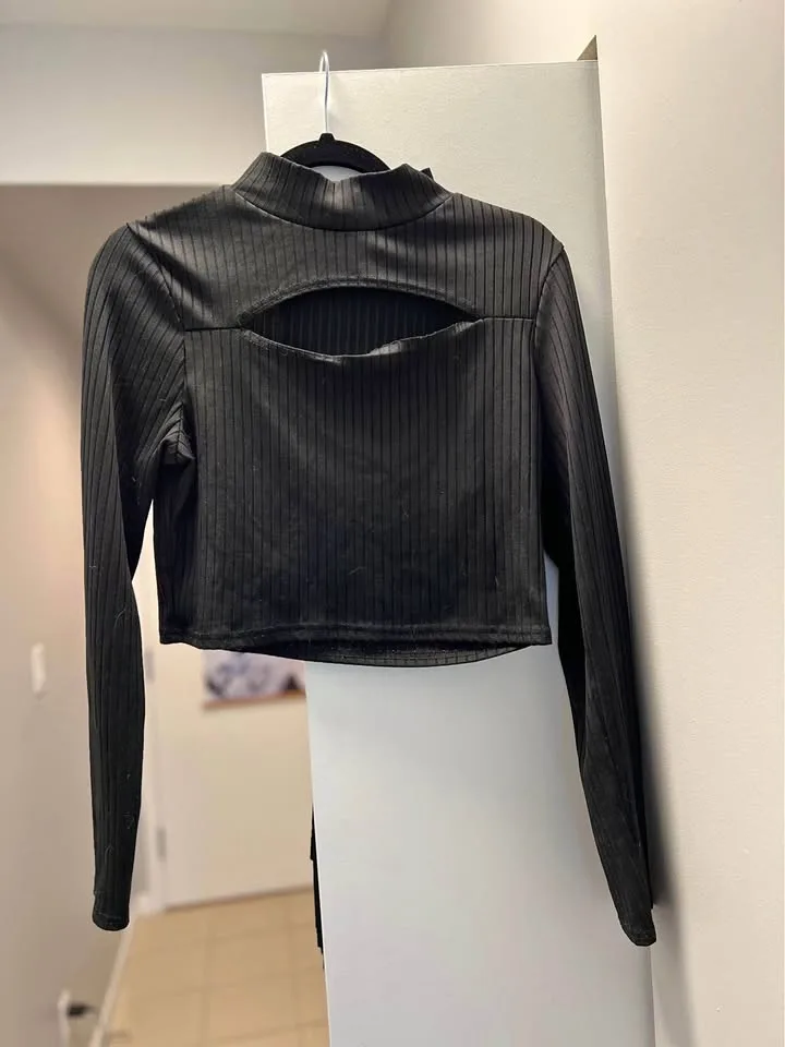 Missguided black top thumbnail