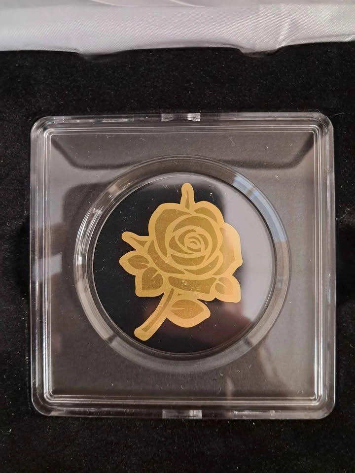 1/200th Oz Gold Rose Flower - The Perfect Gift - photo 2