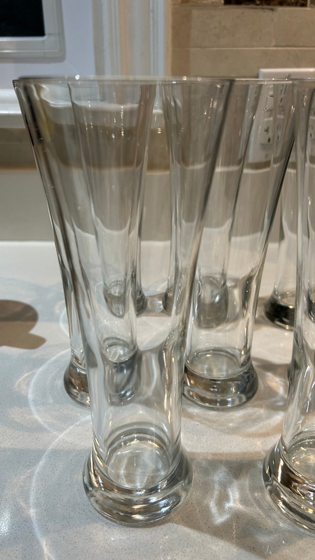 8 Pilsner Beer Glasses - photo 2