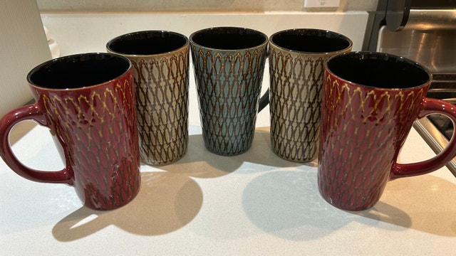 5 Ceramic Mugs and 5 Bowls - photo 4