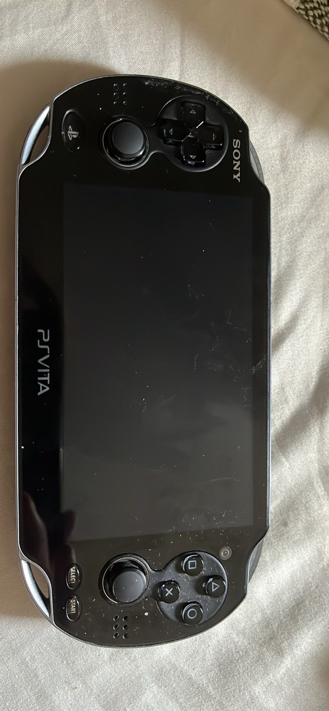 Sony PlayStation Vita PCH-1001