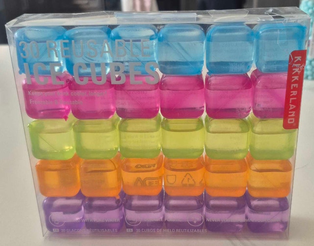 Kikkerland Reusable Ice Cubes - photo 3