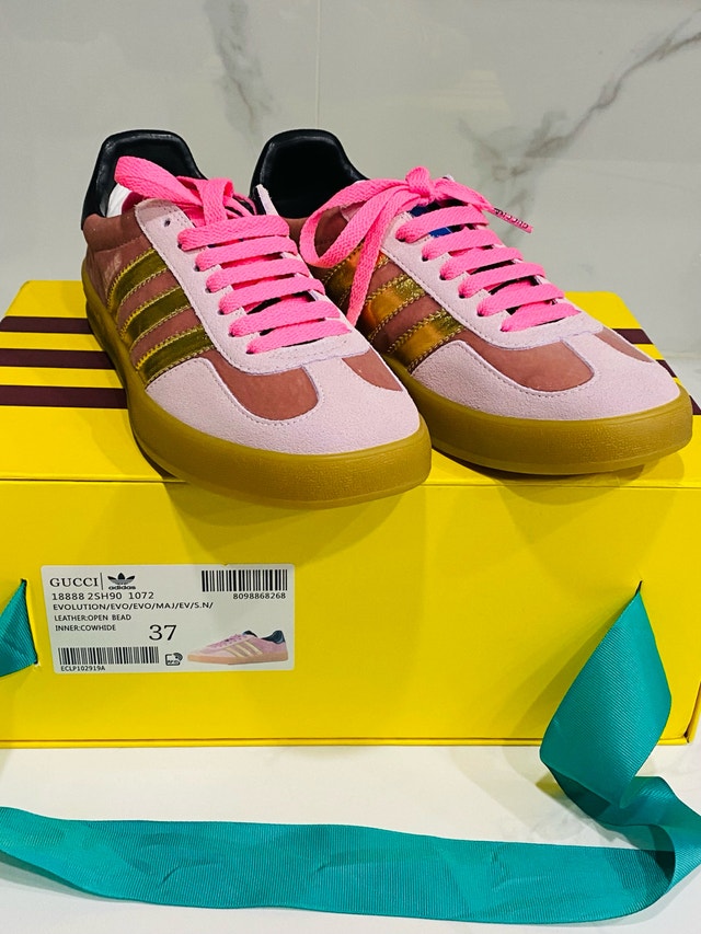 Adidas Gucci Gazelle Sneaker Light Pink Gold! Size 6.5