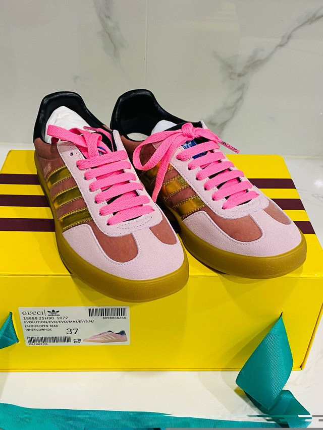 Adidas Gucci Gazelle Sneaker Light Pink Gold! Size 6.5 - photo 4