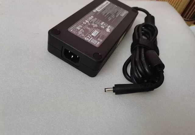 Chicony A20-330P1A AC Adapter - photo 5