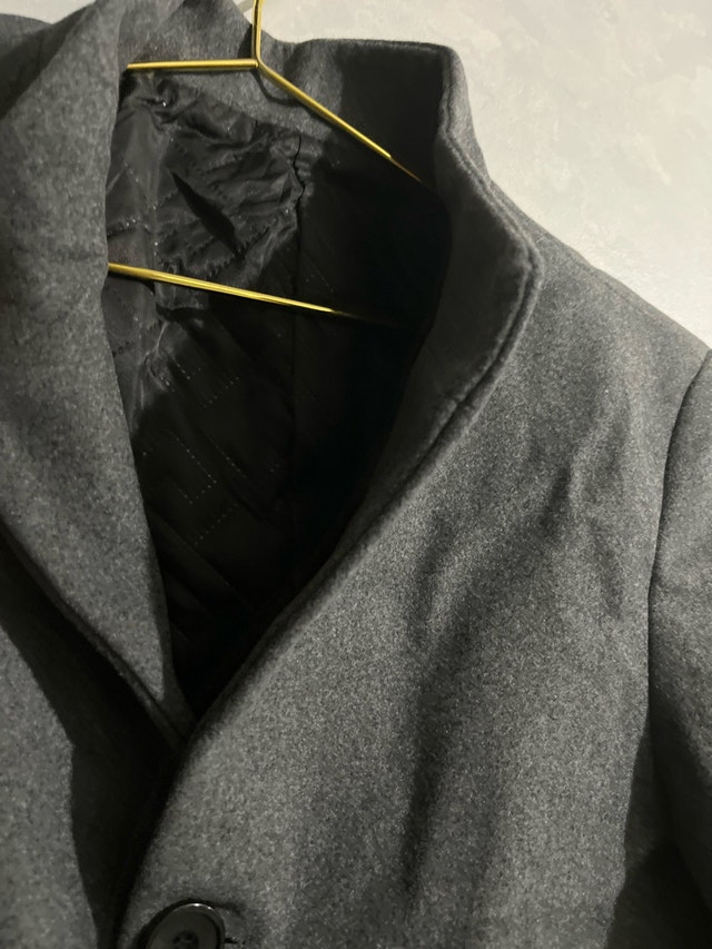 Men’s Overcoat- Size M - photo 3