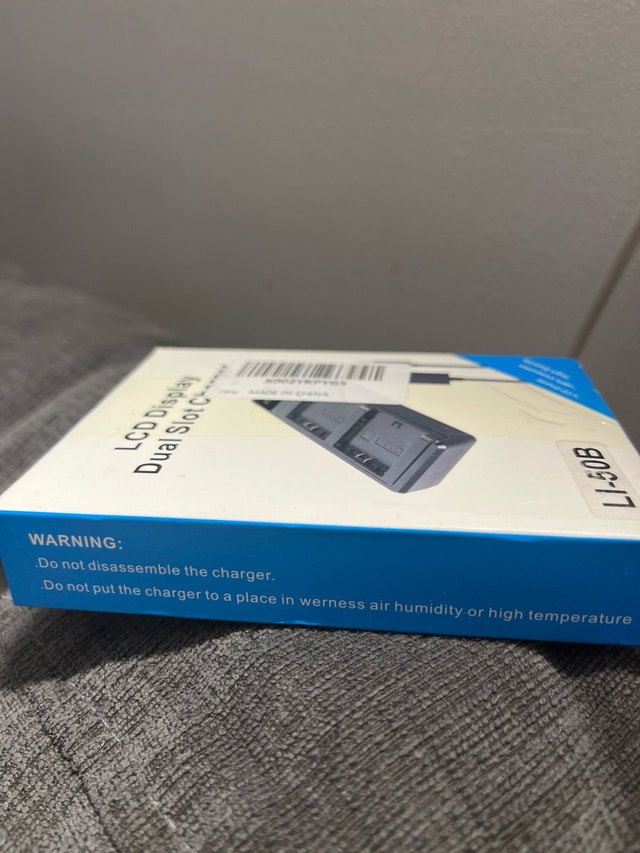 LI-50B Battery Charger - photo 3
