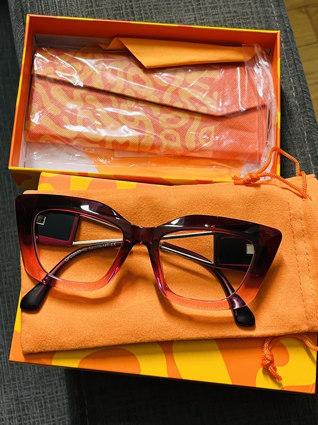 Vooglam Vision Glasses!