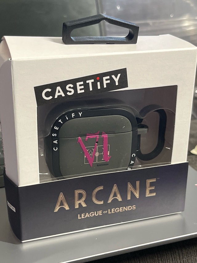 Casetify Arcane League of Legends AirPods Pro Case - photo 3