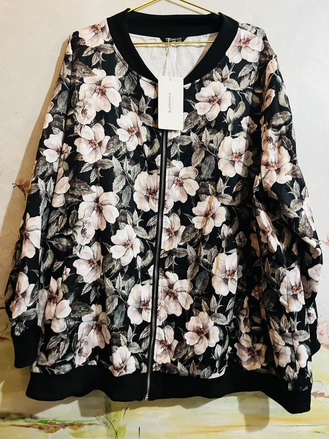 Bloomchic Bomber-Floral Jacket-Size 26(2XL) - photo 2