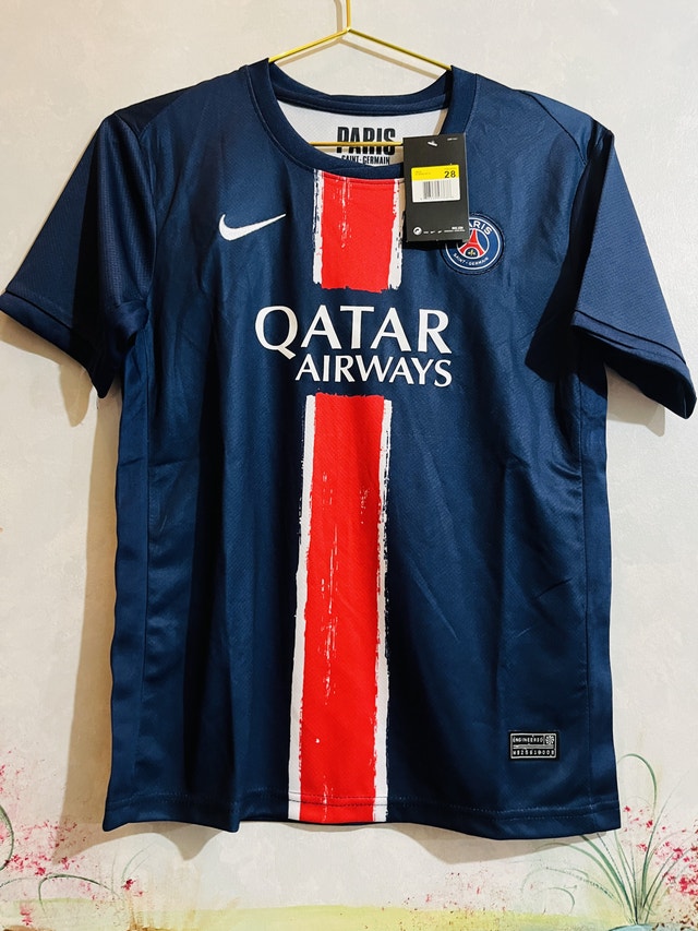 Nike Paris Saint-Germain Jersey! 6 to 8 Years!