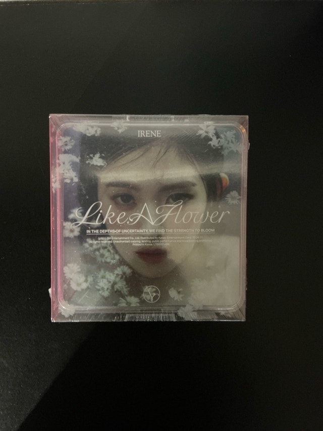 Irene Album - Like A Flower Case Ver.+Pre Order Benefits - photo 2