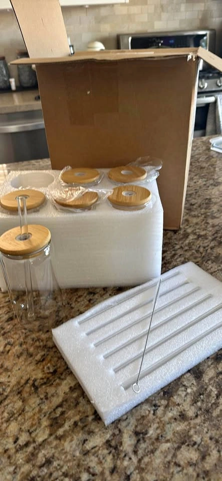 Set of 6 16oz Glass Tumblers with Bamboo Lids