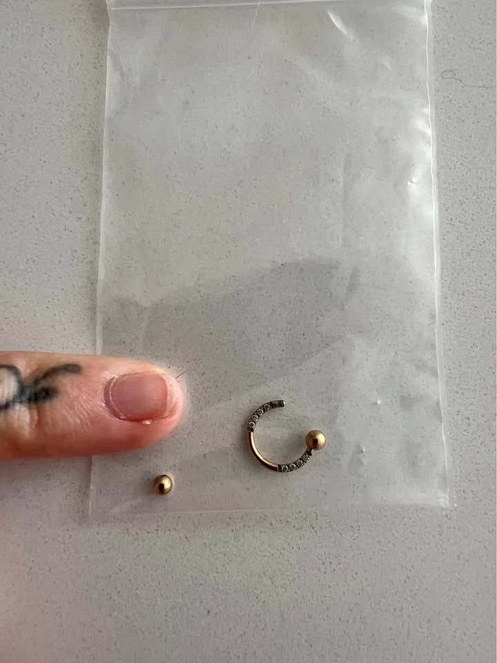 Stainless steel gold colour Septum piercing 16g 8mm... thumbnail