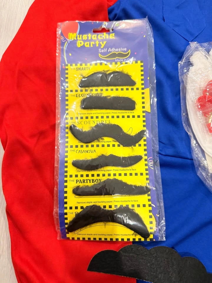 Super Mario Costume Mens Small - photo 4