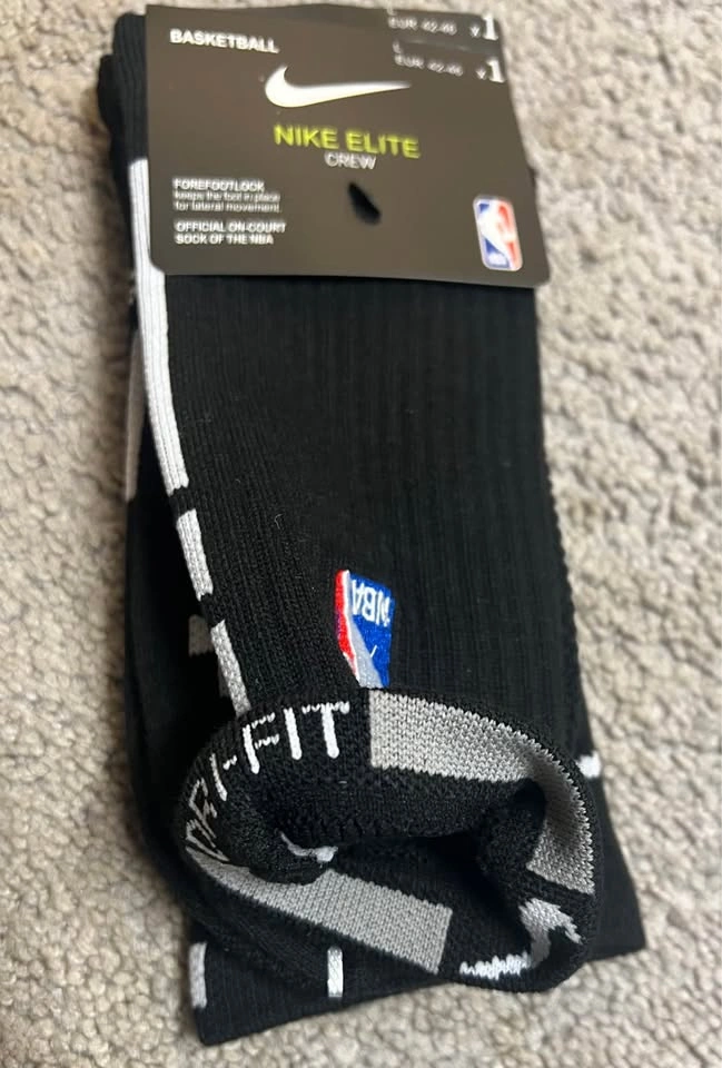 Nike Elite Crew NBA Basketball Socks - 3 Pairs 8-12 - photo 3