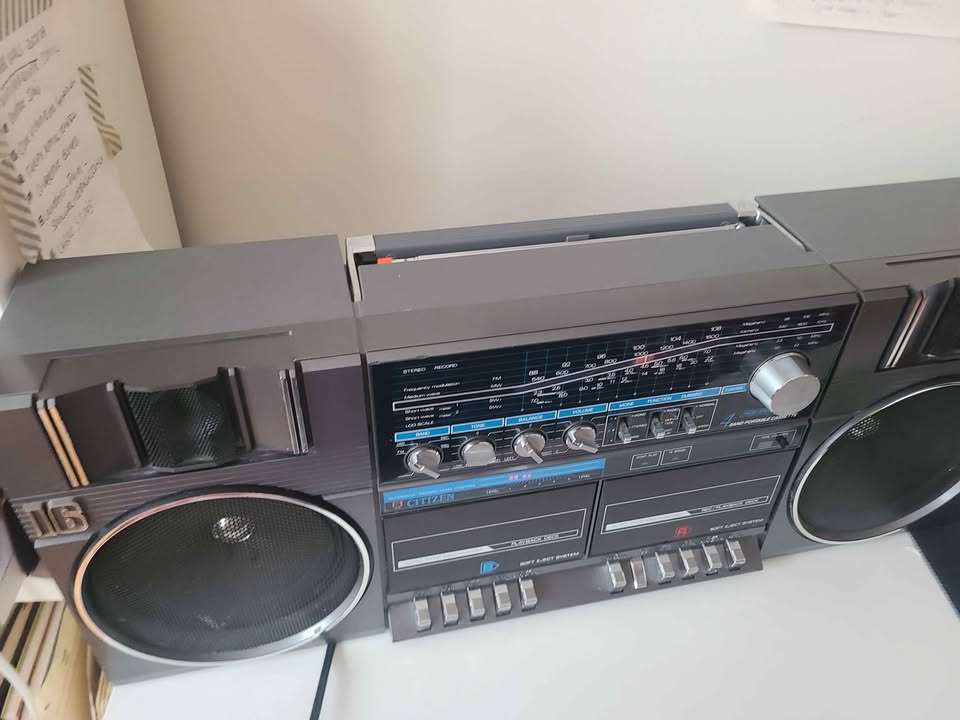 Citizen JTR 1456 Stereo 4 Band Radio Dual Cassette Recorder - photo 4