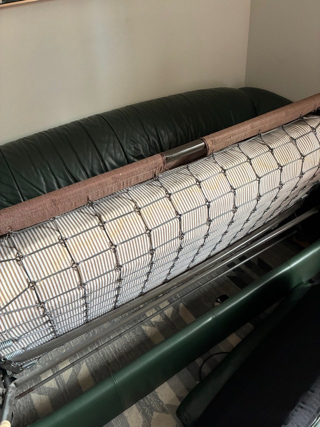 Green Leather Pullout Couch - photo 3