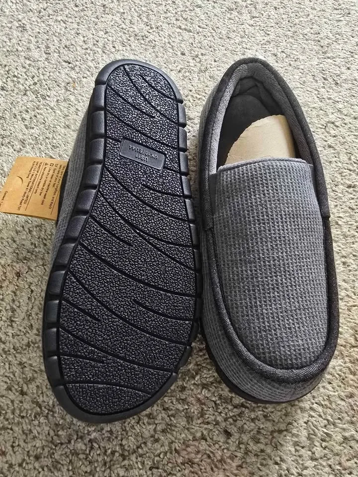 Brand New - Size US11 / EU44 LongBay Memory Foam Slippers image indicator(2)