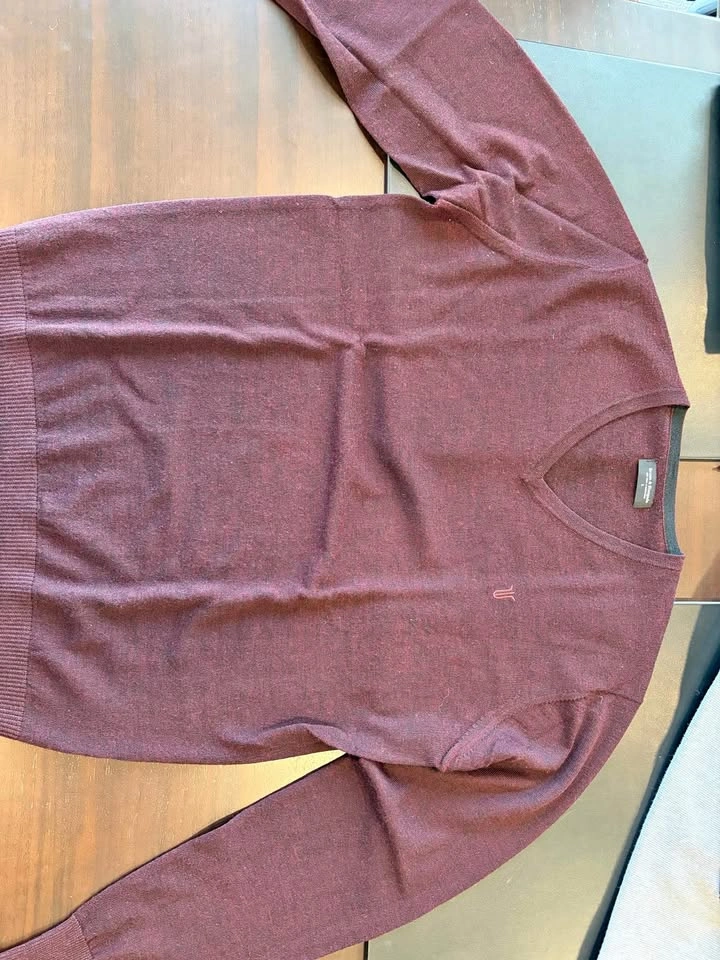 Bruun & Stengade V-neck Sweater