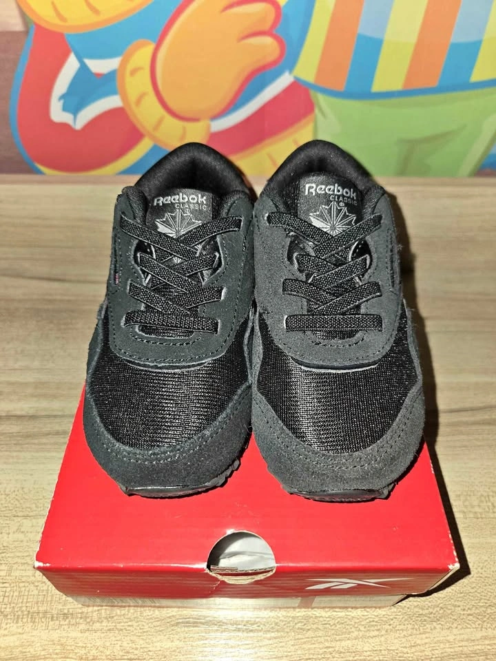 Reebok toddler sneakers-Size 7